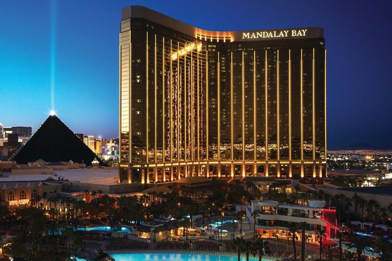 Mandalay Bay, Las Vegas at night